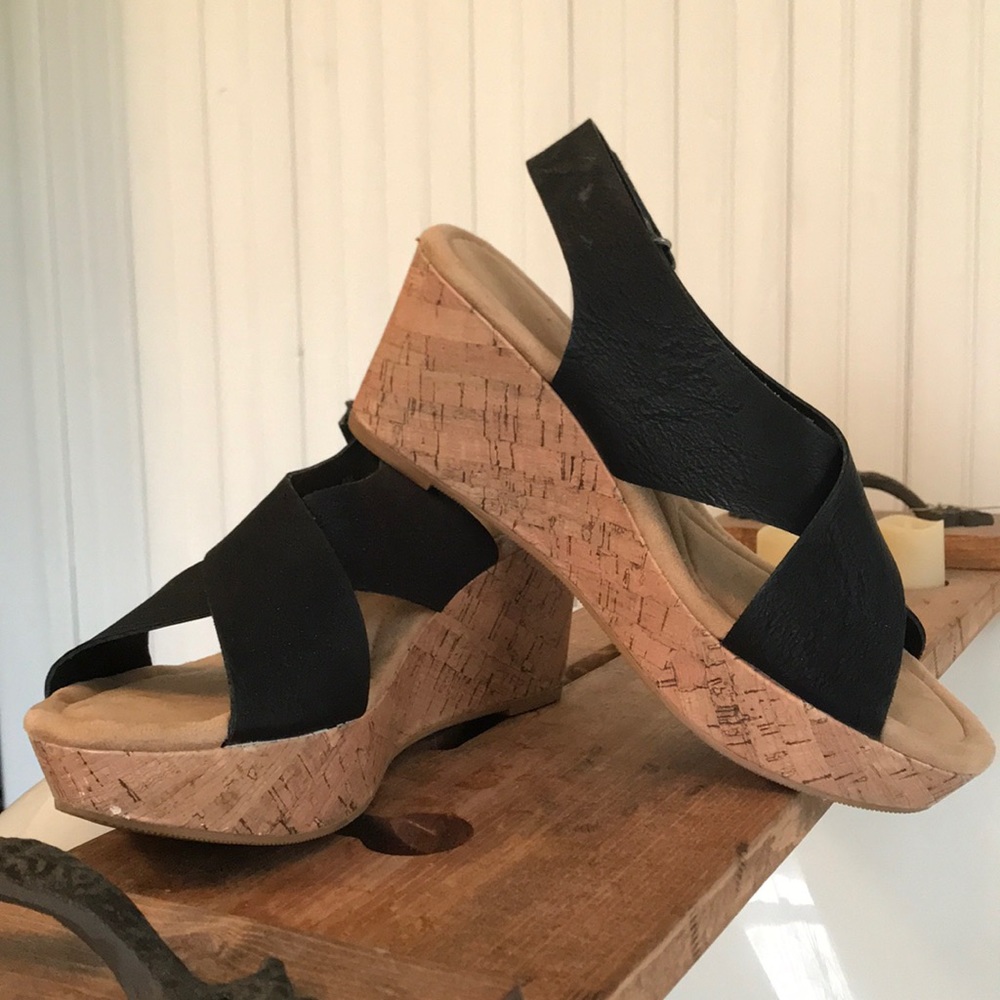 CL by laundry black platform sandals